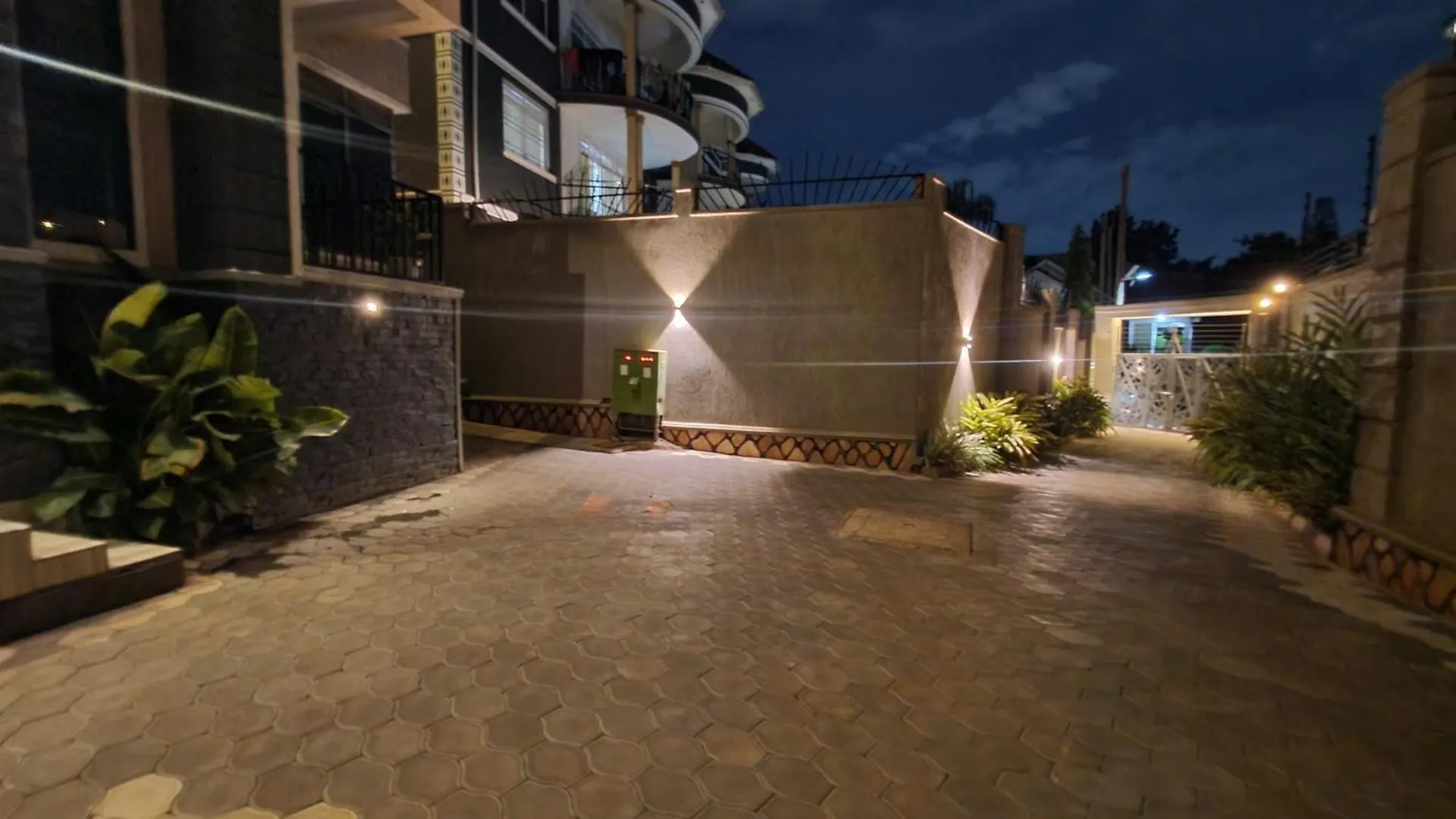 Modern Furnished Apartment Buziga-Kampala